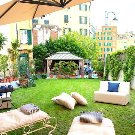 Fico Magico Giardino In Centro Citra 2579 Genova